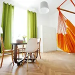Apartment Eszeweria