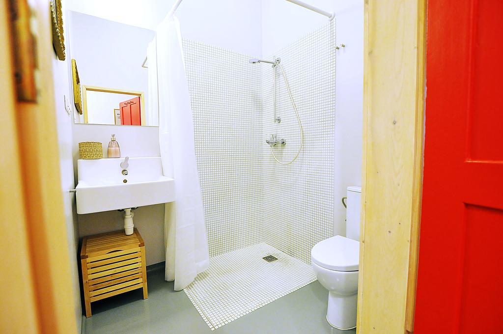 Eszeweria Apartment *