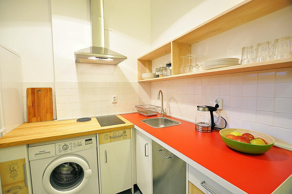 Apartment Eszeweria *